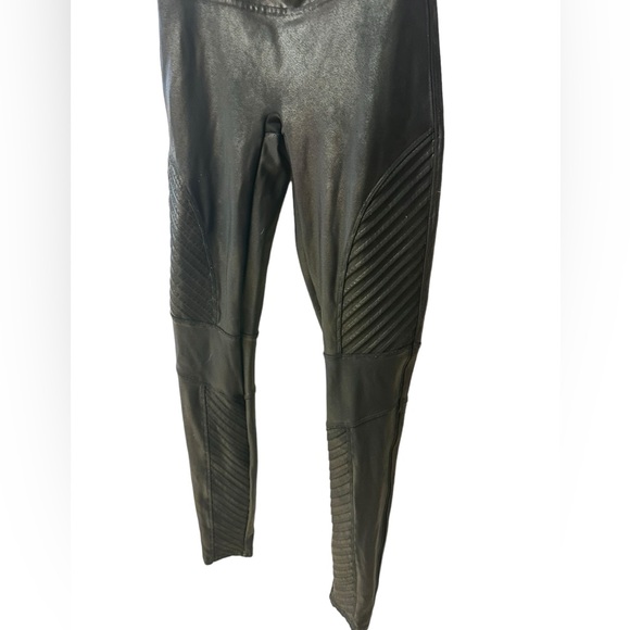 SPANX Faux Leather Shiny MOTO LEGGINGS BLACK-Size Small Excellent Condition! - Picture 2 of 11